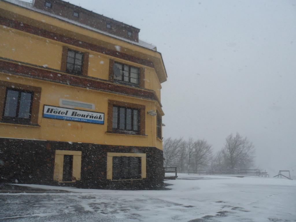 Pension Mikulka Mikulov v Krusnych Horach Εξωτερικό φωτογραφία