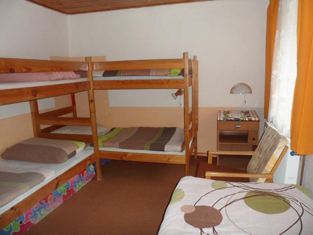 Pension Mikulka Mikulov v Krusnych Horach Εξωτερικό φωτογραφία